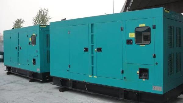 河津康明斯400kw大型柴油二手发电机组