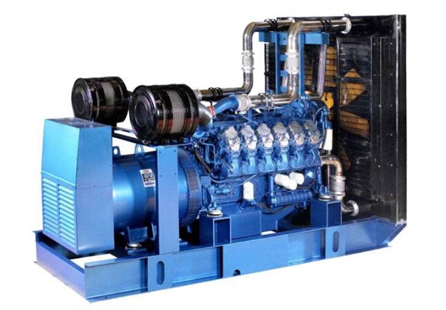 河津康明斯30kw小型柴油二手发电机组